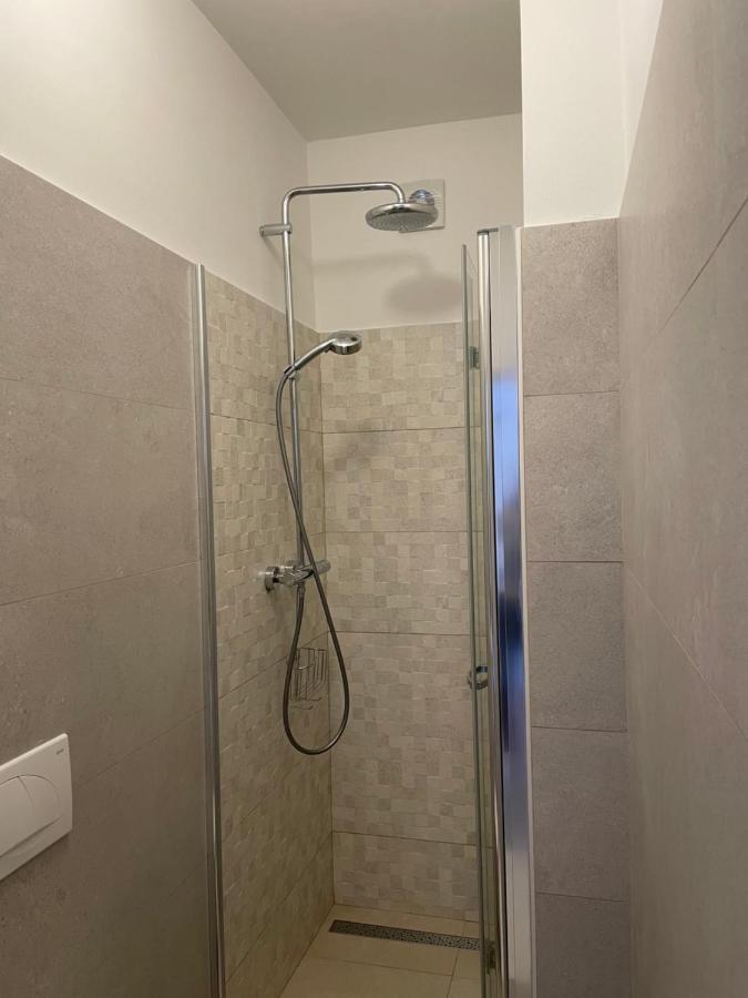 Guesthouse Tariba スペタルスカ・ドラガ エクステリア 写真