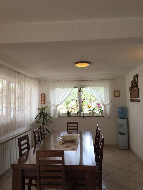 Guesthouse Tariba スペタルスカ・ドラガ エクステリア 写真